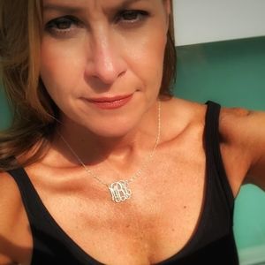 Meet your Posher, Michele